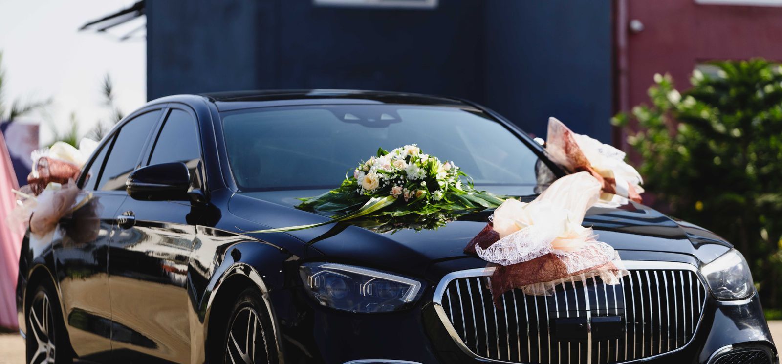 Denver wedding limo & bridal party transportation